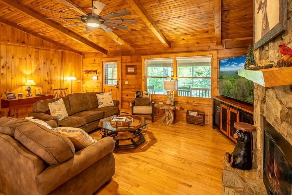 Cozy 'Grey Fox' Cabin Between Boone & Блоуінг-Рок Екстер'єр фото