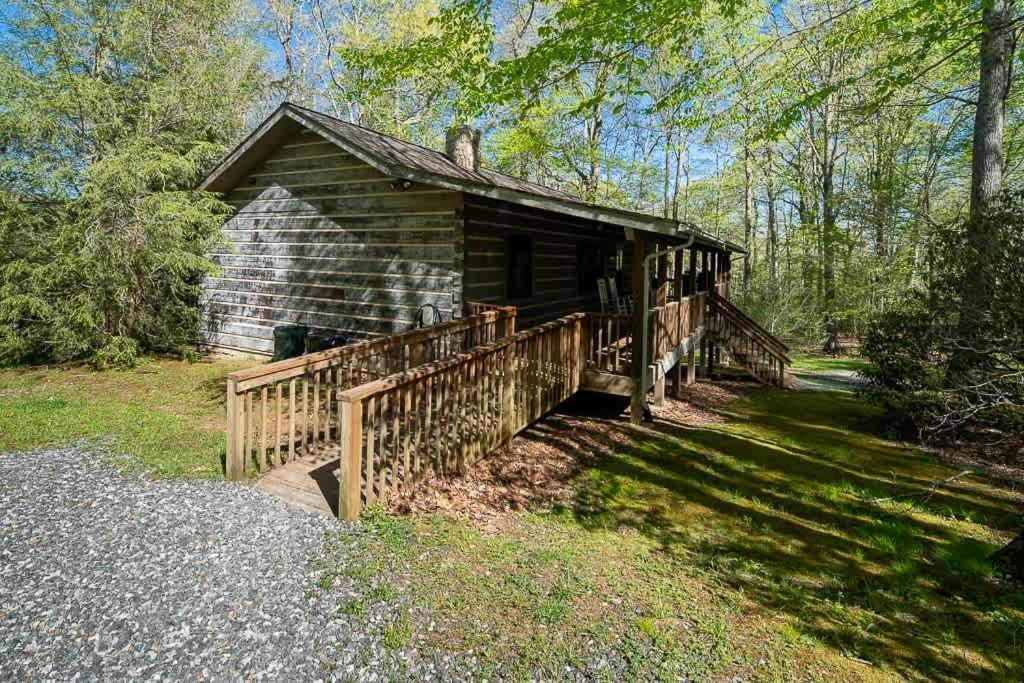 Cozy 'Grey Fox' Cabin Between Boone & Блоуінг-Рок Екстер'єр фото